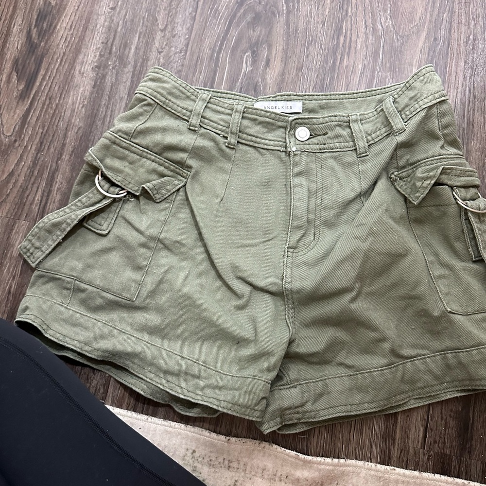 Angel Kiss Sage Green Cargo Shorts